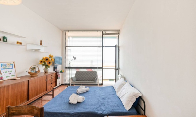 Deiva Marina Appartement | Deiva Marina Sea View Flat with Garage