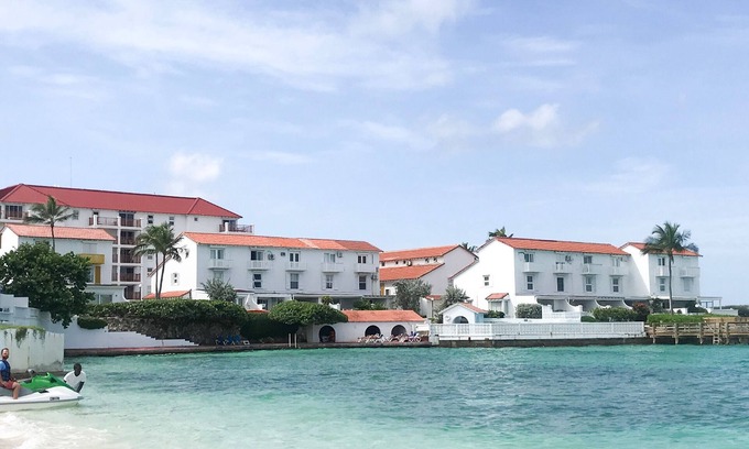 Nassau Maison | Delaporte Point Near waterpark BahaMar