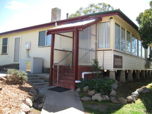 Delegate Maison | Delegate Nurses Cottage