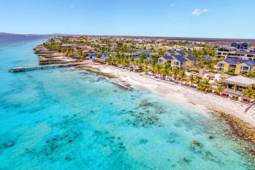 Belnem Station Balnéaire | Delfins Beach Resort Bonaire, Tapestry Collection by Hilton