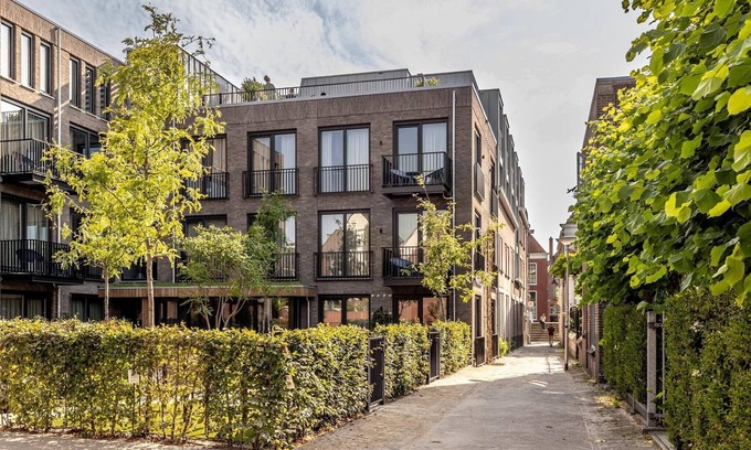 Delft Appartement | Appartement 2 chambres avec vue sur le canal.