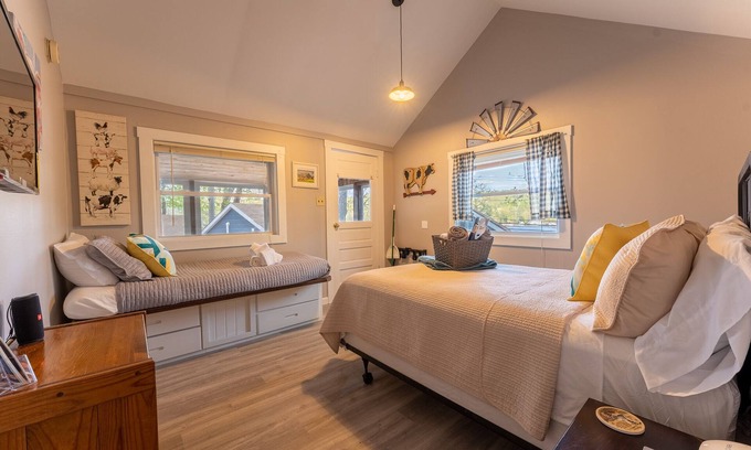 Alton Bay Cabine | Delightful cabin lake views & access now featuring AC Wi-FI and TV sleeps 3