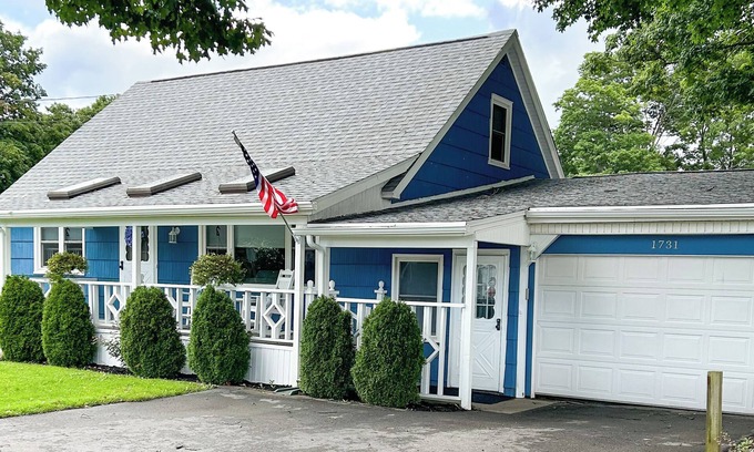 Marilla Maison | Delightful, newly renovated, 3 bedroom cape in a charming country setting