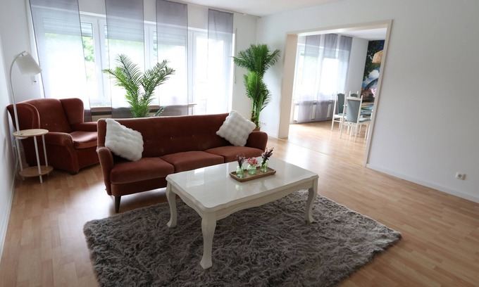 Waag Appartement | Delightful spacious apartment with WiFi in Schöllkrippen
