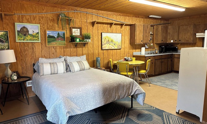 Reidsville Appartement | Delightful studio apartment located on Equestrian Estate.