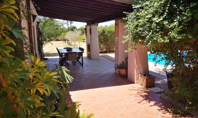 Carmona Maison | Charmante villa avec piscine privée à 20 minutes de Séville, 10 minutes de l'aéroport