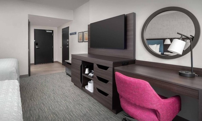 Pineapple Grove Arts District Hôtel | Delray Beach Comfort – 4 Spacious Units w/Free Breakfast and Parking