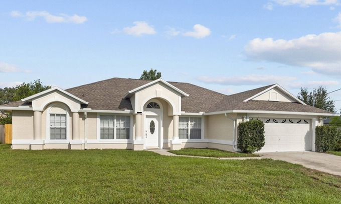 Deltona Lakes Maison | Deltona Modern House