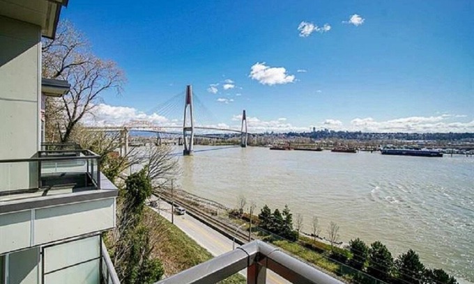 New Westminster Maison | Delux River View Home 2beds