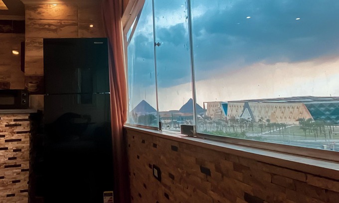 6th of October City Maison | Deluxe apartment in a building with an elevator with amazing Pyramids view