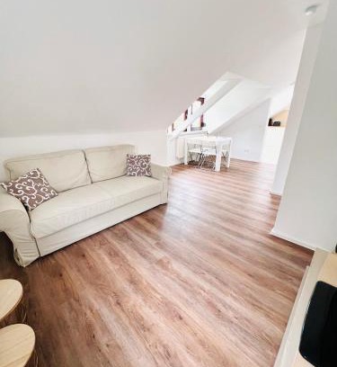 Stuttgart Appartement | Deluxe Apartment Stuttgart Zuffenhausen