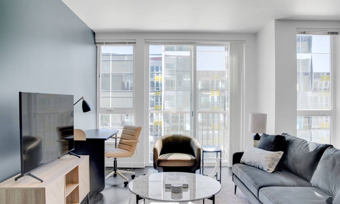 Wilburton Appartement | Deluxe Bellevue 1BR w/ Gym & W/D, near Spring District, by Blueground