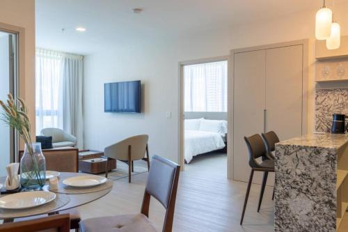 Costa del Este Maison | Deluxe Condo Suite 2BR With City View