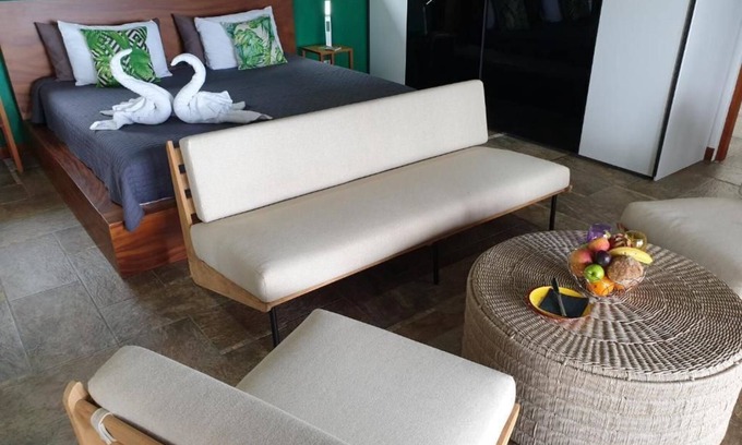 Javilla Maison | Deluxe Double Room w/Terrace and Sea View to San Miguel Beach