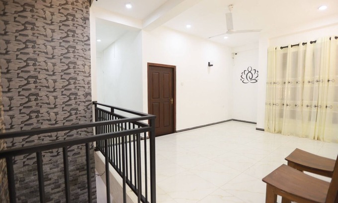 Weligama Hôtel | Deluxe Double Room with Balcony 1/1 person - Surfside Retreat Weligama