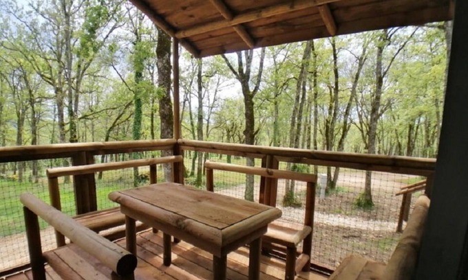 Saint-Cirq-Lapopie Cabine | CABANE DELUXE FAMILLE SUR PILOTIS 2