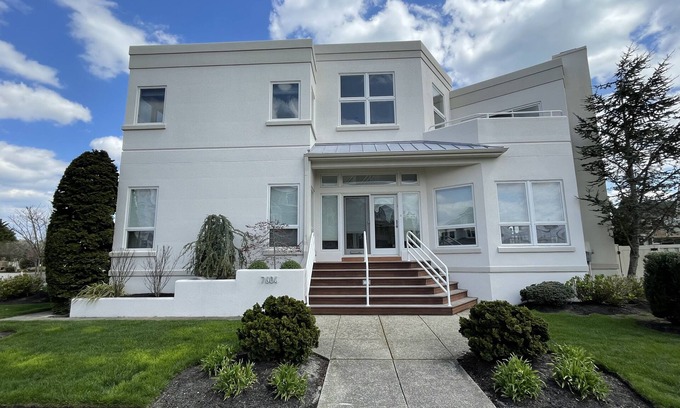 Margate City Maison | DELUXE Margate Beach Home avec PISCINE, JACUZZI et vue spectaculaire sur la baie - pour 18 personnes