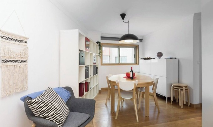 Lordelo do Ouro e Massarelos Appartement | Spacieux appartement lumineux avec balcon par Host Wise