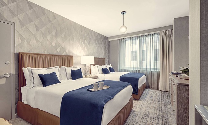 Financial District Hôtel | Deluxe Two Queen Bedded Room at The Artezen Hotel, Minutes to Central Park