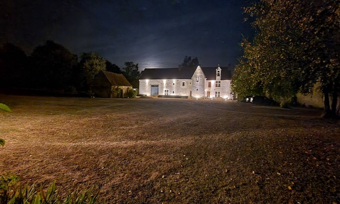 Panon Maison | DEMEURE AUTHENTIQUE DU XVÈME SIÈCLE AU CALME.