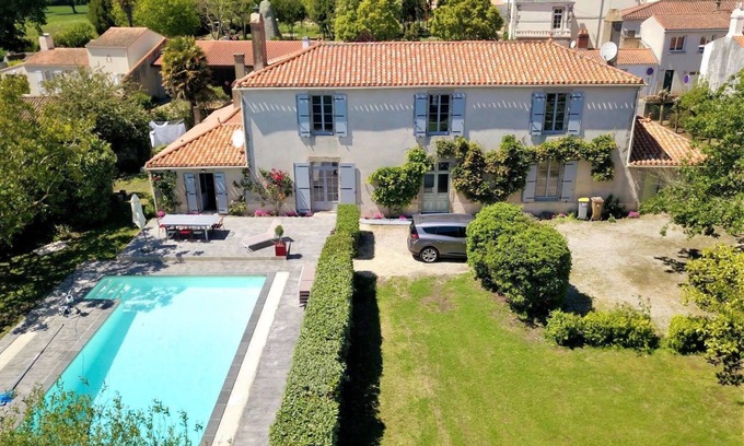 Avrille Villa | Villa Clémenceau, encanto y confort en el corazón de un parque