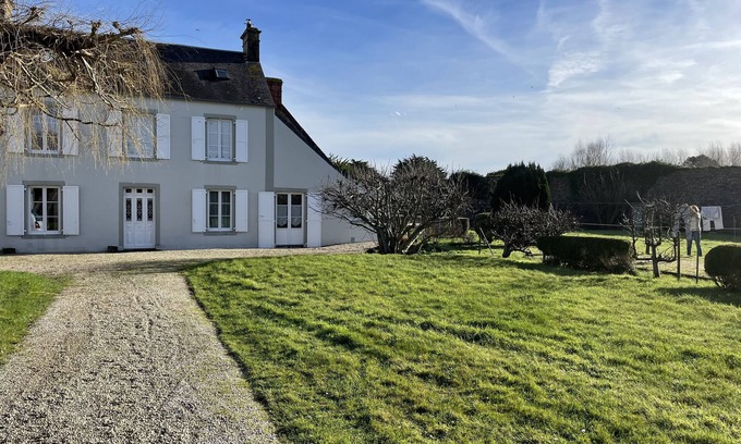 Quineville Maison | Demi maison en bord de mer.