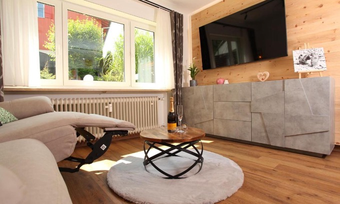 Sonthofen Appartement | #demmi´s Zirbenstube