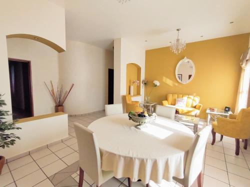 Zacatecas Centro Appartement | Departamento amplio con estacionamiento, WiFi rápido, equipado, muy cerca de Catedral