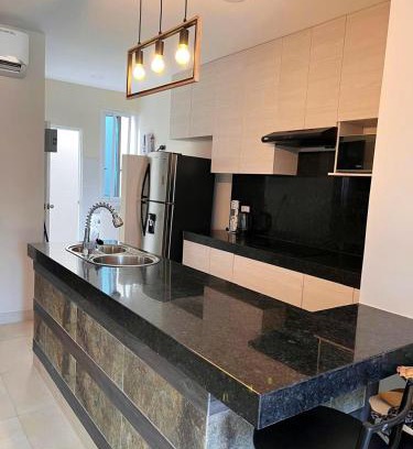 El Arenal Appartement | Departamento frente a la playa via Data paraiso