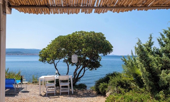 Fertilia Maison | Dependance Fertilia avec vue fantastique sur la mer