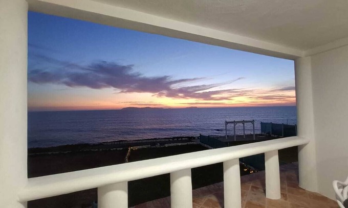 Playas De Tijuana Appartement | Dept. With terrace, ocean view and the Coronado Island