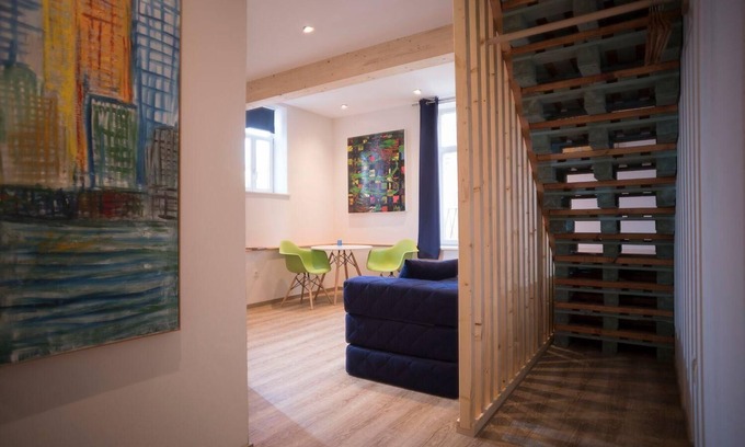 Marktheidenfeld Appartement | Der einstige TAUBENSCHLAG in der Hofstallung, 2-geschossiges Deluxe-Maisonette-Apartment