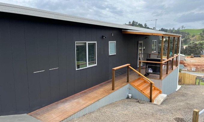 Derby Maison | Derby Digs Cabin
