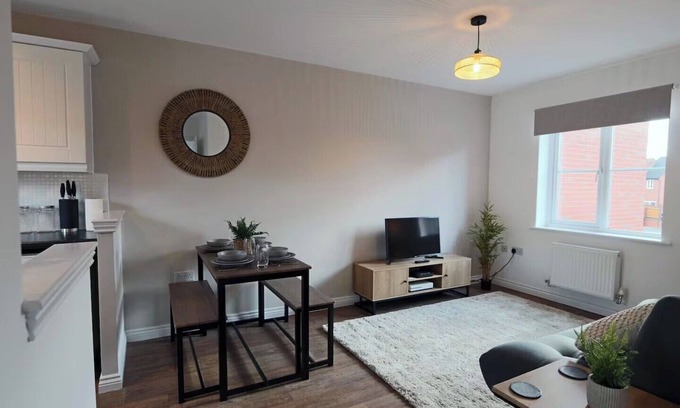 Hilton Maison | Derby Luxury Apartment - Foss Road- Sleeps4