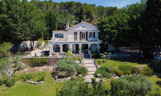 Aix-en-Provence Maison | Dernière Minute Coup de Cœur, Magnifique propriété au calme absolu