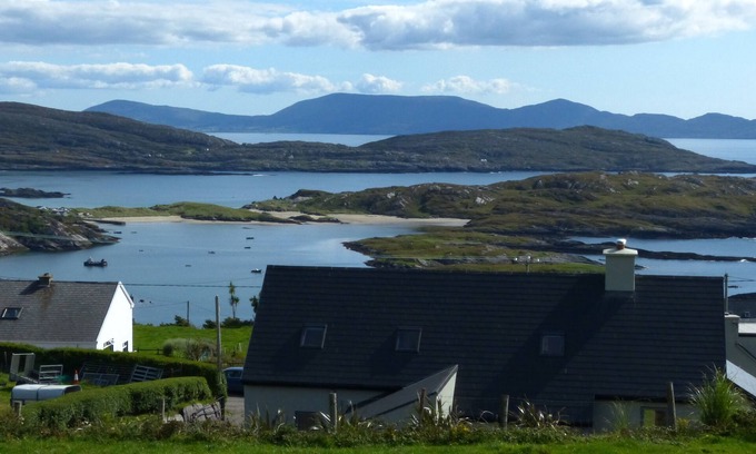 Caherdaniel Maison | Derrynane, Coastal Cottage, Ring of Kerry, Wild Atlantic Way. Location
