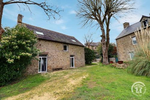 Saint-Ouen-des-Alleux Maison | Des alleux