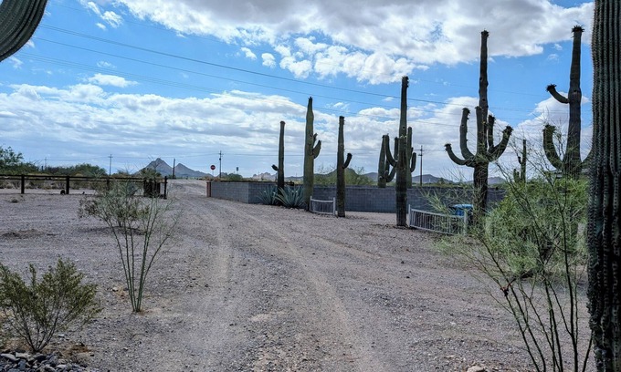 Tucson Estates Maison | Desert Gem on 1 Acre 2bed/1 bath