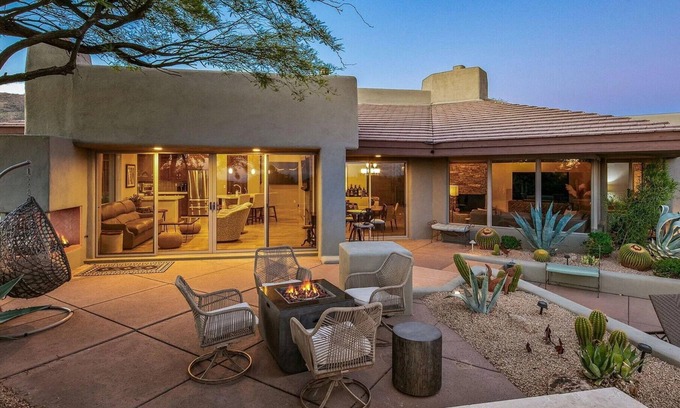 Desert Mountain Maison | Desert Mountain Semi Custom home w/ gourmet kitchen, pool, spa and waterfall