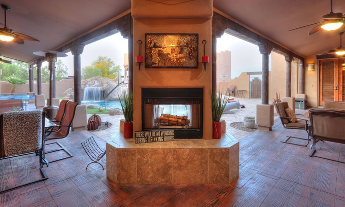 Maricopa Maison | Desert Oasis Tropical Backyard on 3.5 Acre Ranch - Bunkhouse