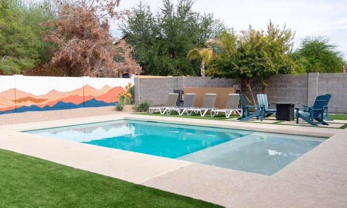 Paradise Valley Village Maison | Desert Oasis w/Free Pool Heating