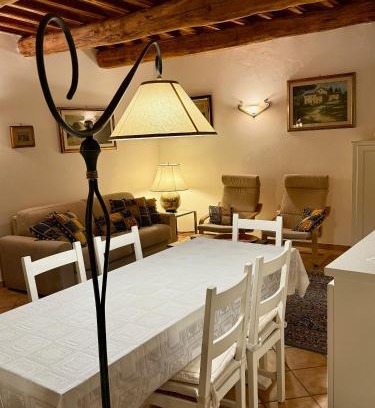 Treggiaia Appartement | Desideri Tuscany House