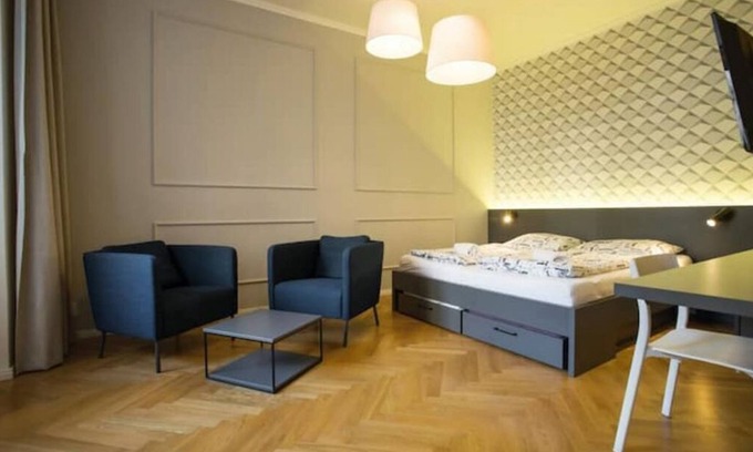 Andel Appartement | ⚡️ 𝓓𝓮𝓼𝓲𝓰𝓷 𝓐𝓷𝓭𝓮𝓵, WalkScore 99%, Balcony for smokers