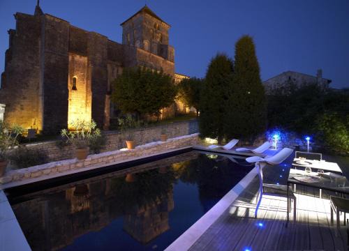 SammarÃ§olles Hôtel | Design Hôtel des Francs Garçons