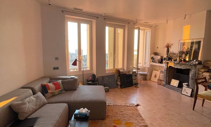 Saint-Lambert Maison | Design triplex with sea view, terrace, 2 bedrooms, near Notre-Dame de la Garde
