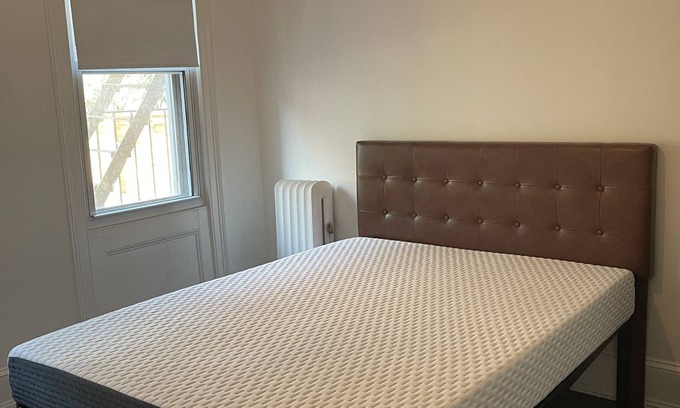 Alphabet City Appartement | Designer 2BR, 1.5BA, 4 Beds in prime East Village