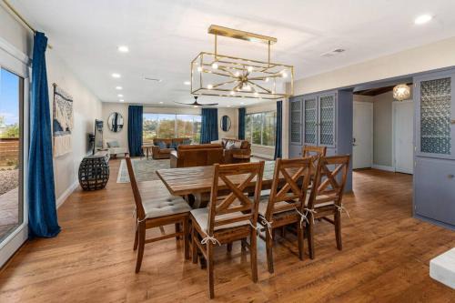 La Mesa Maison | Designer 4 BR La Mesa Home w/Yard and BBQ