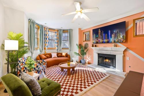 Wicker Park Appartement | Designer Apt Billiards Private Patio 1 Parking