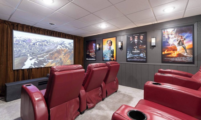 West Omaha Maison | Luxury Designer Home, Theatre, Games & BBQ Grill!