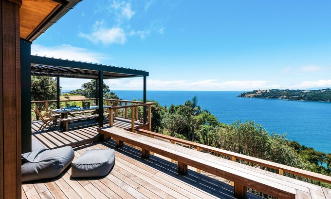 Waiheke Island Maison | Designer living with stunning views across the bay, a spa and coast walks.